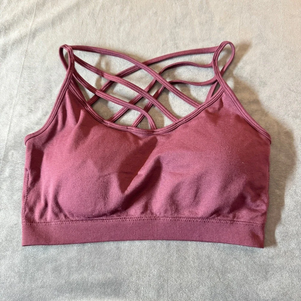 Zenana Womens Sports Bra S/M Burgundy Strappy Lattice Seamless Athleisure Boho